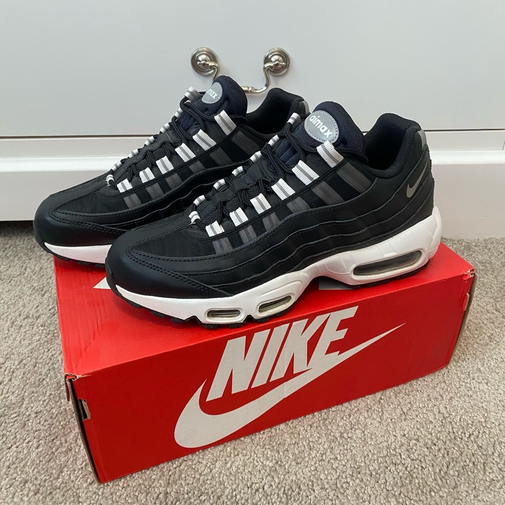 women’s air max 95 black reflect sliver